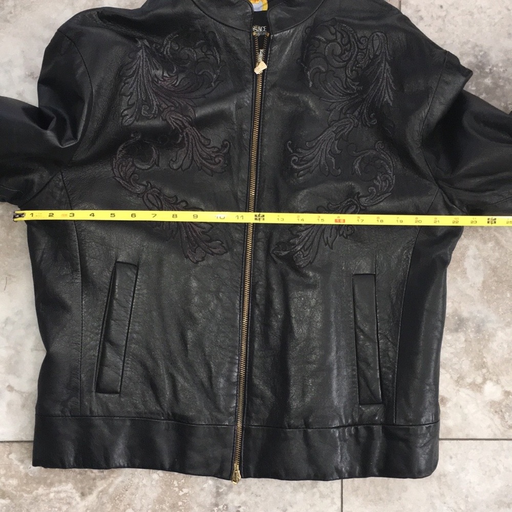 VERSACE REAL LEATHER EMBROIDERED FRONT ZIP PRETTY LINING JACKET SIZE XL … - Picture 12 of 14